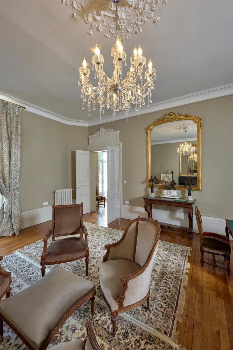 Chateau Vary