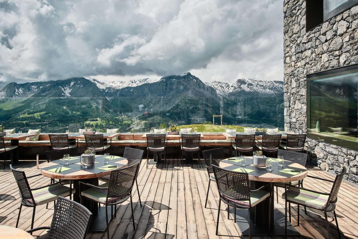 Chetzeron Mountain Hotel