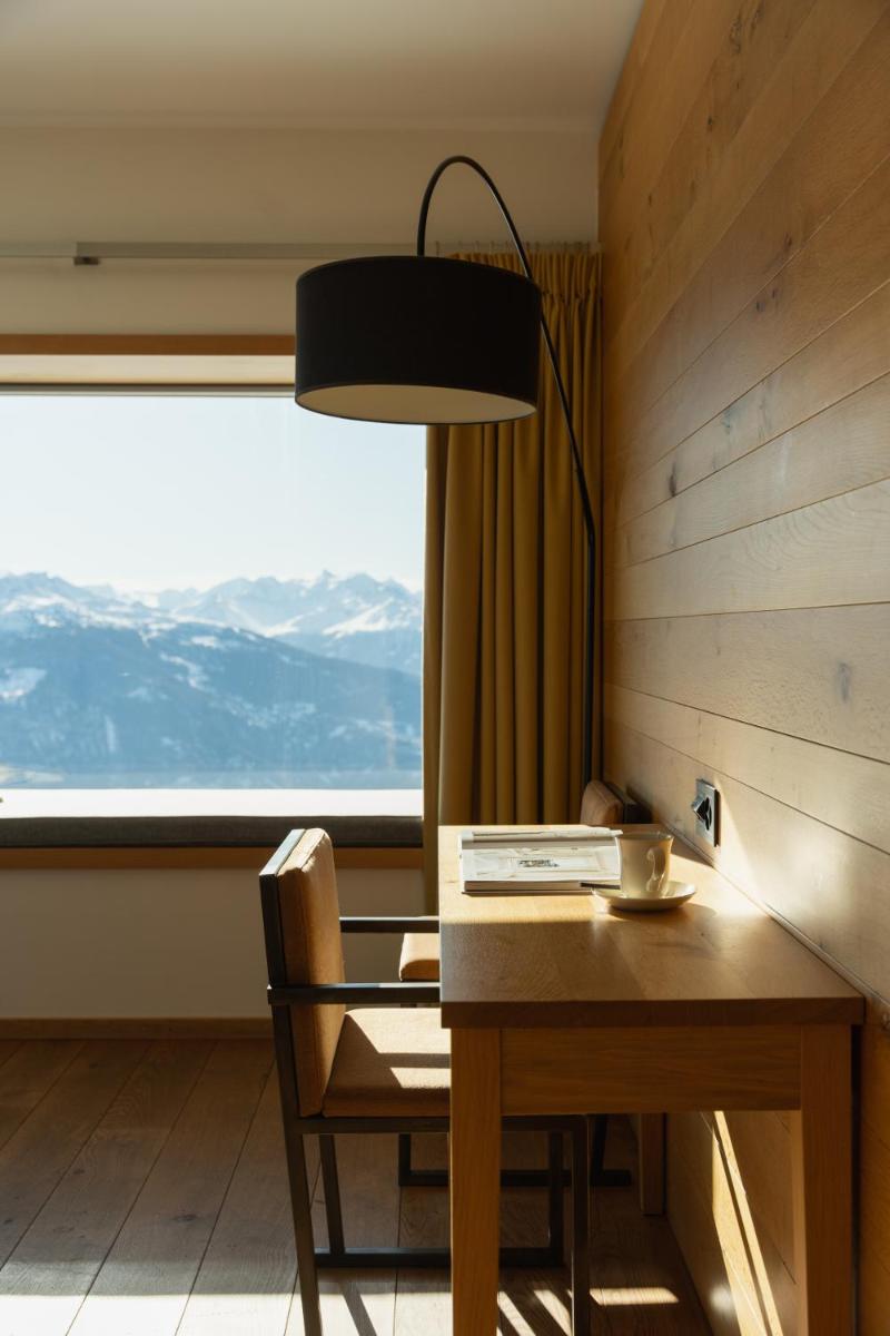 Chetzeron Mountain Hotel