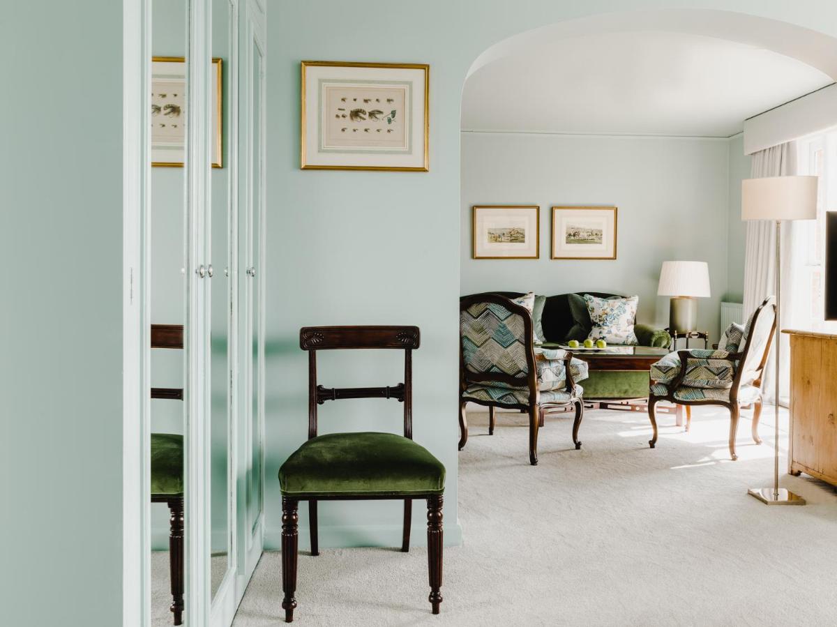 Chewton Glen Hotel - an Iconic Luxury Hotel