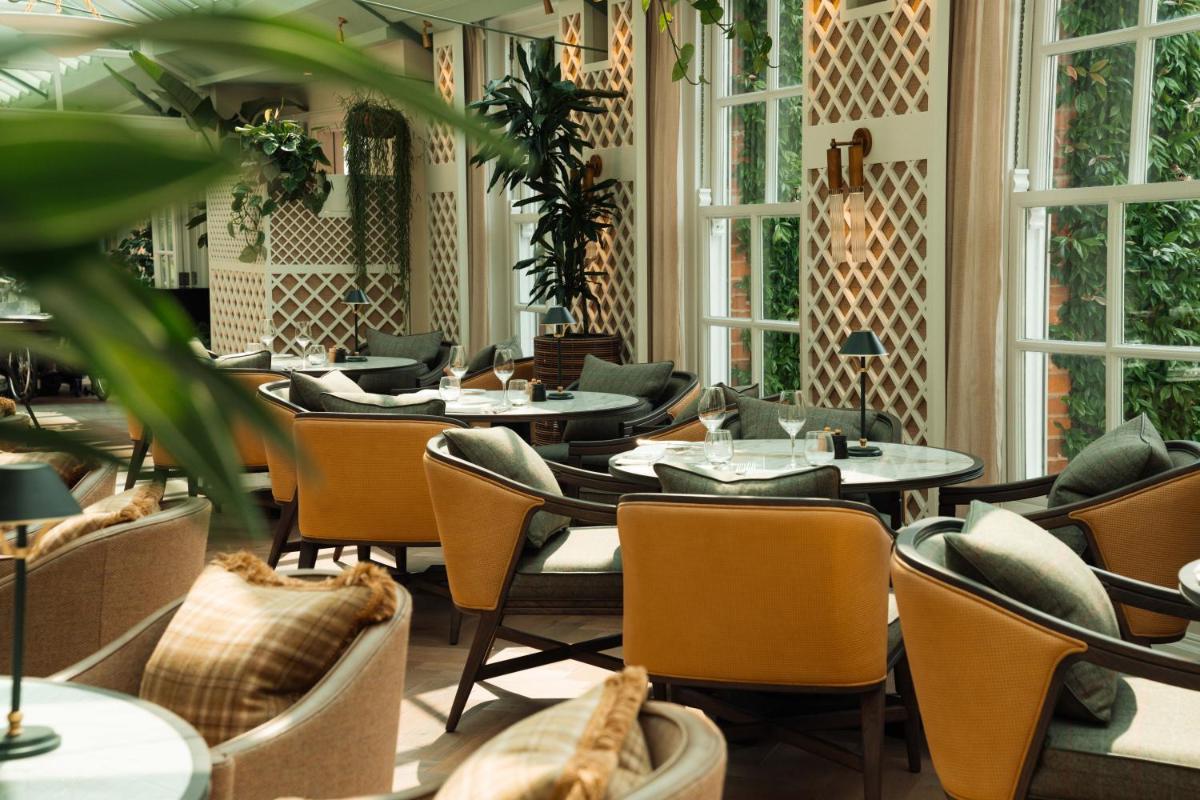 Chewton Glen Hotel - an Iconic Luxury Hotel