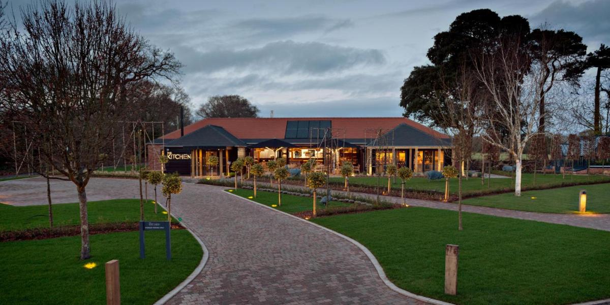 Chewton Glen Hotel