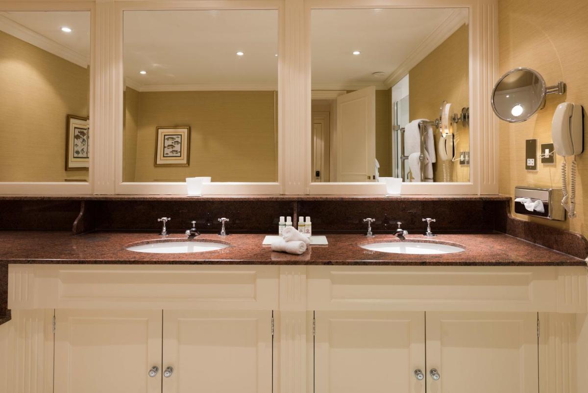 Chewton Glen Hotel