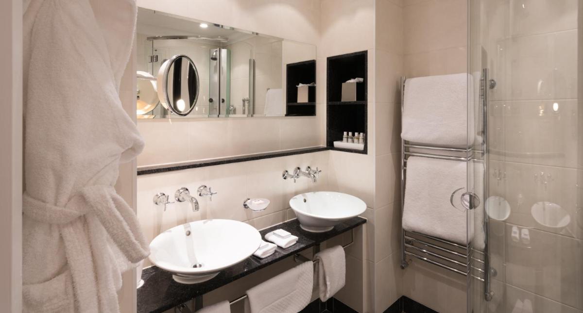 Chewton Glen Hotel
