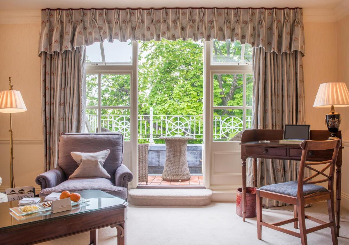 Chewton Glen Hotel