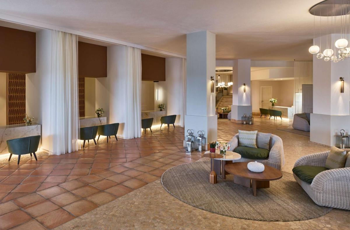 Conrad Chia Laguna Sardinia