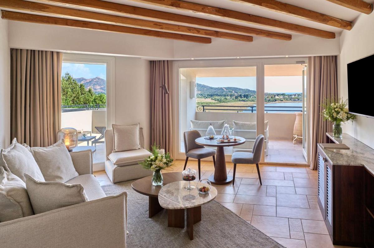 Conrad Chia Laguna Sardinia