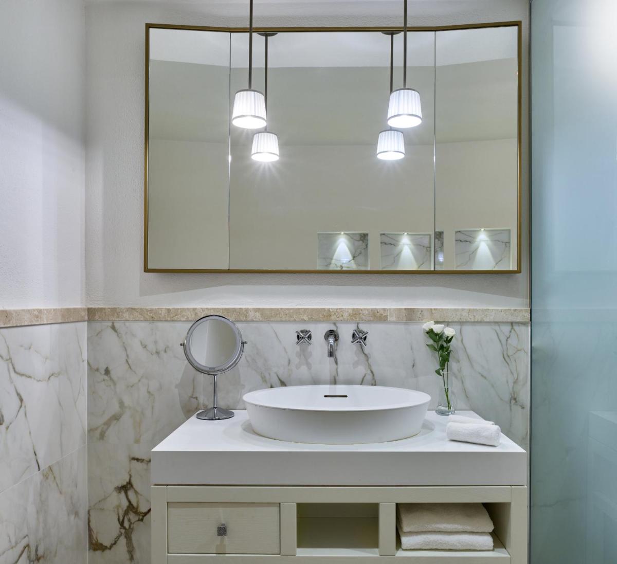 Conrad Chia Laguna Sardinia