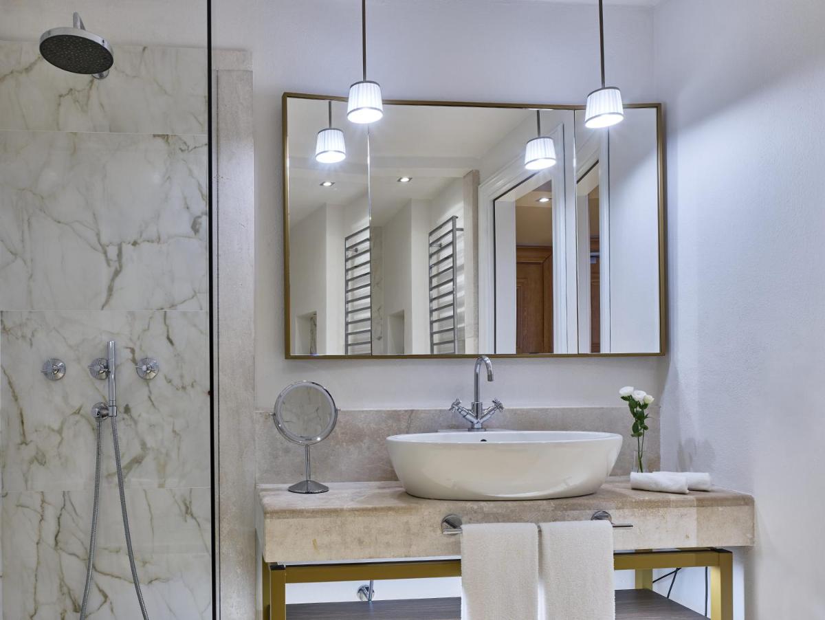 Conrad Chia Laguna Sardinia