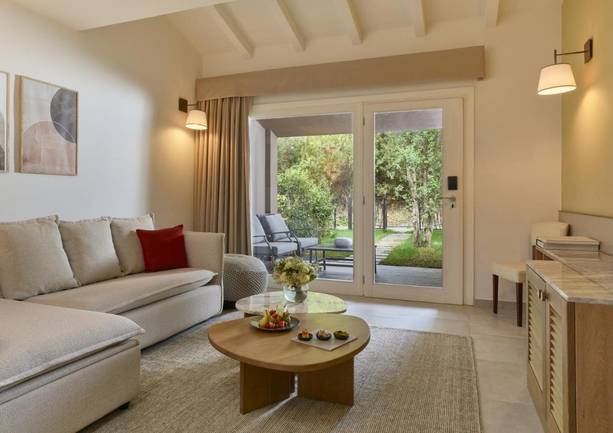 Conrad Chia Laguna Sardinia