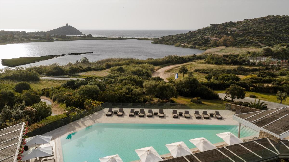Conrad Chia Laguna Sardinia
