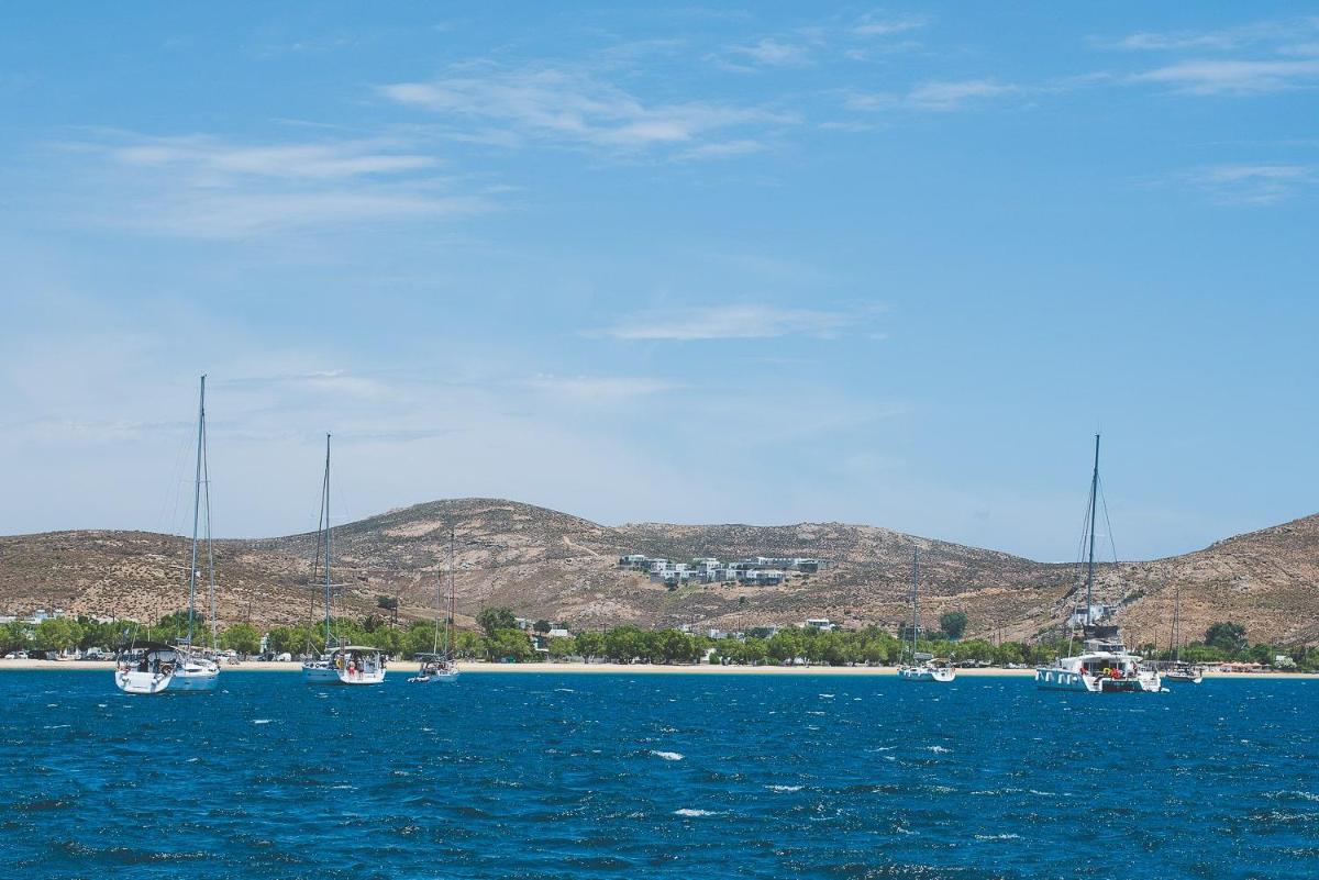 Chill & Co. Serifos