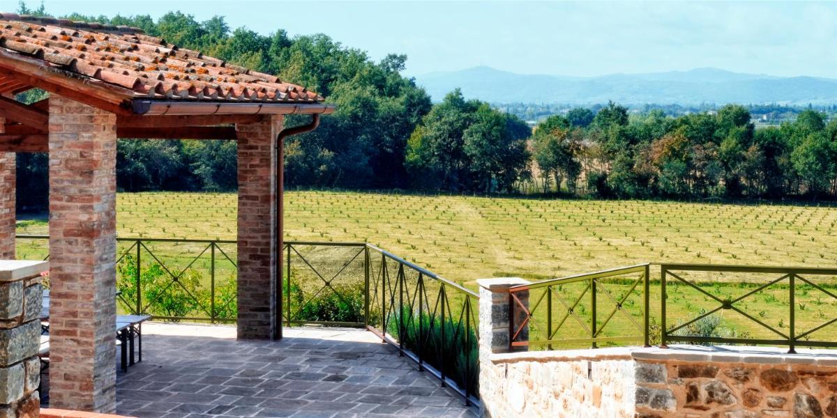 Chimera Tuscany Resort