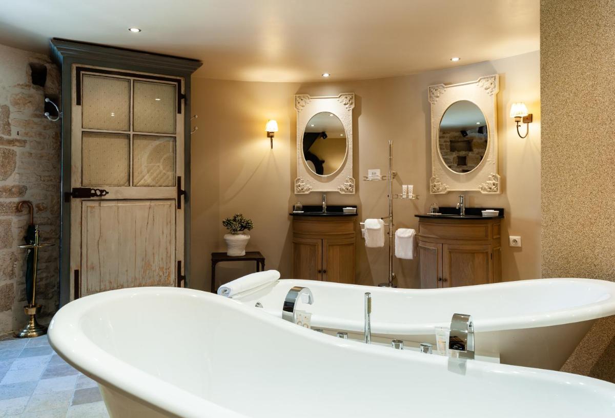 Château de Courban and Spa Nuxe