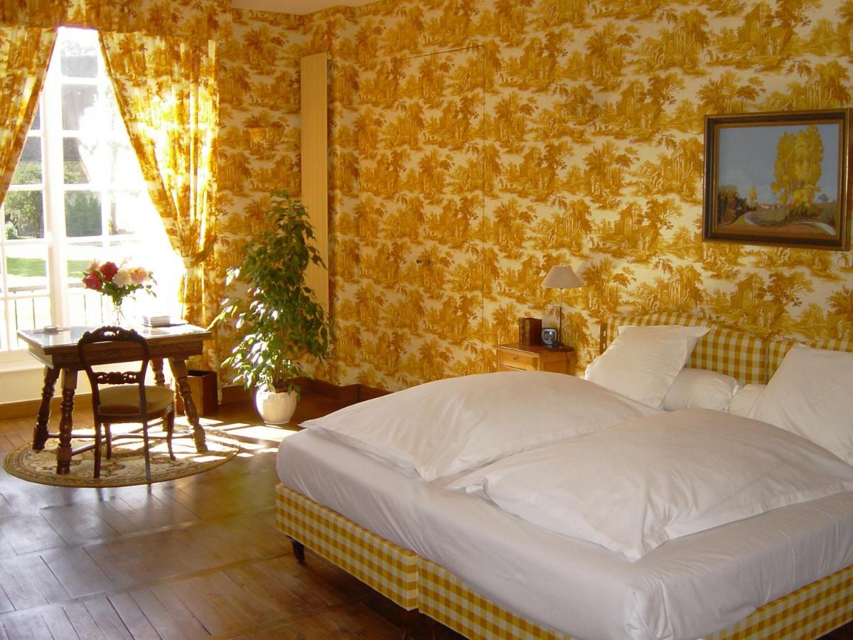 Château de Vault de Lugny