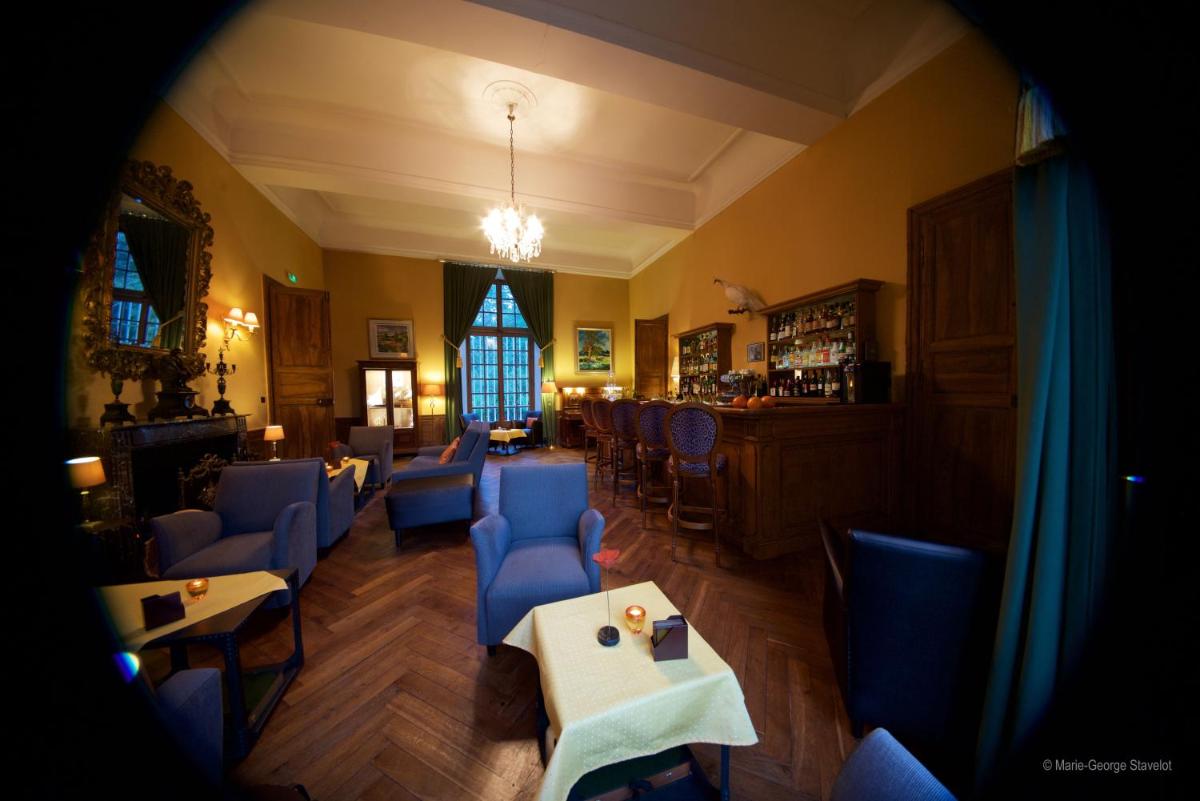 Château de Vault de Lugny