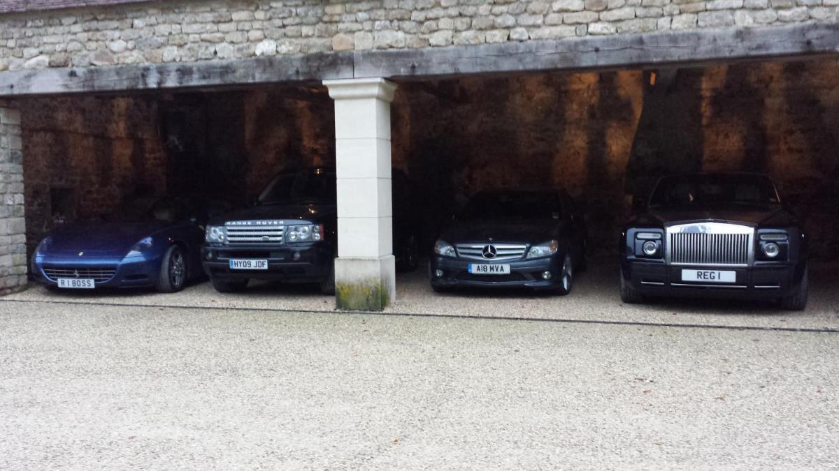 Château de Vault de Lugny
