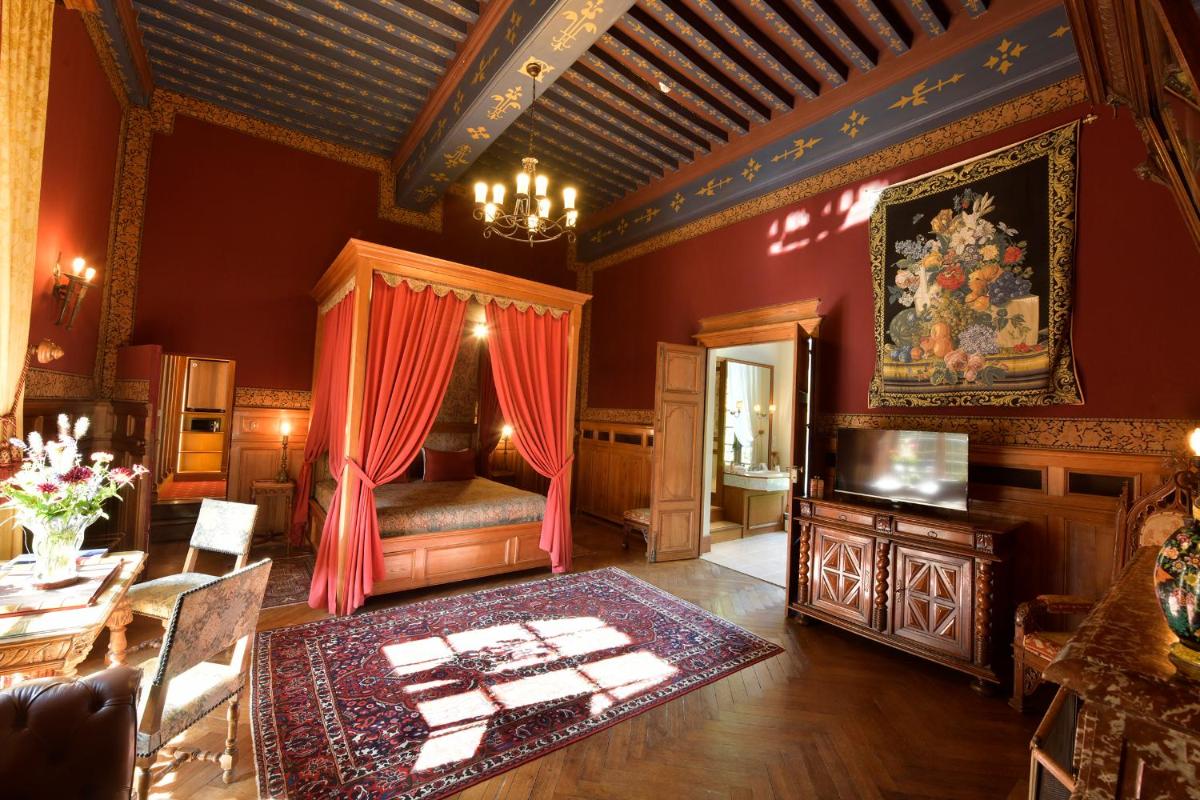 Château de Vault de Lugny