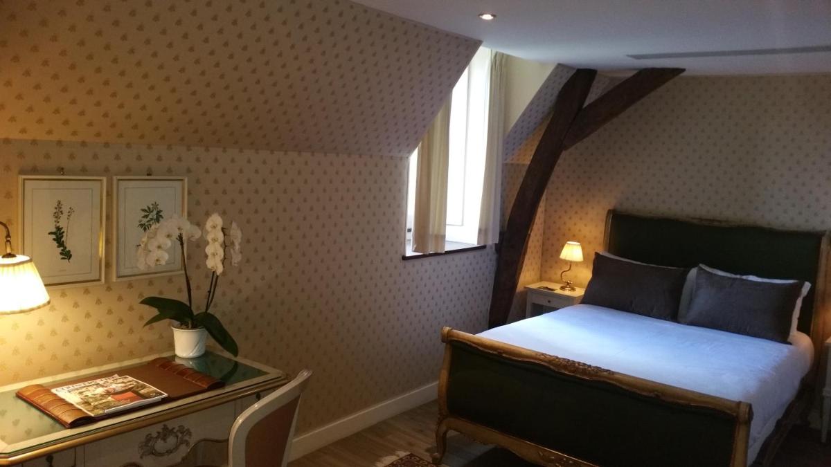 Château de Vault de Lugny