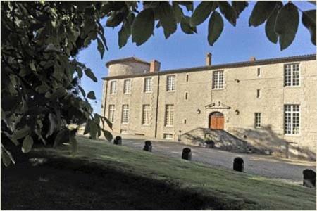Château De Vollore