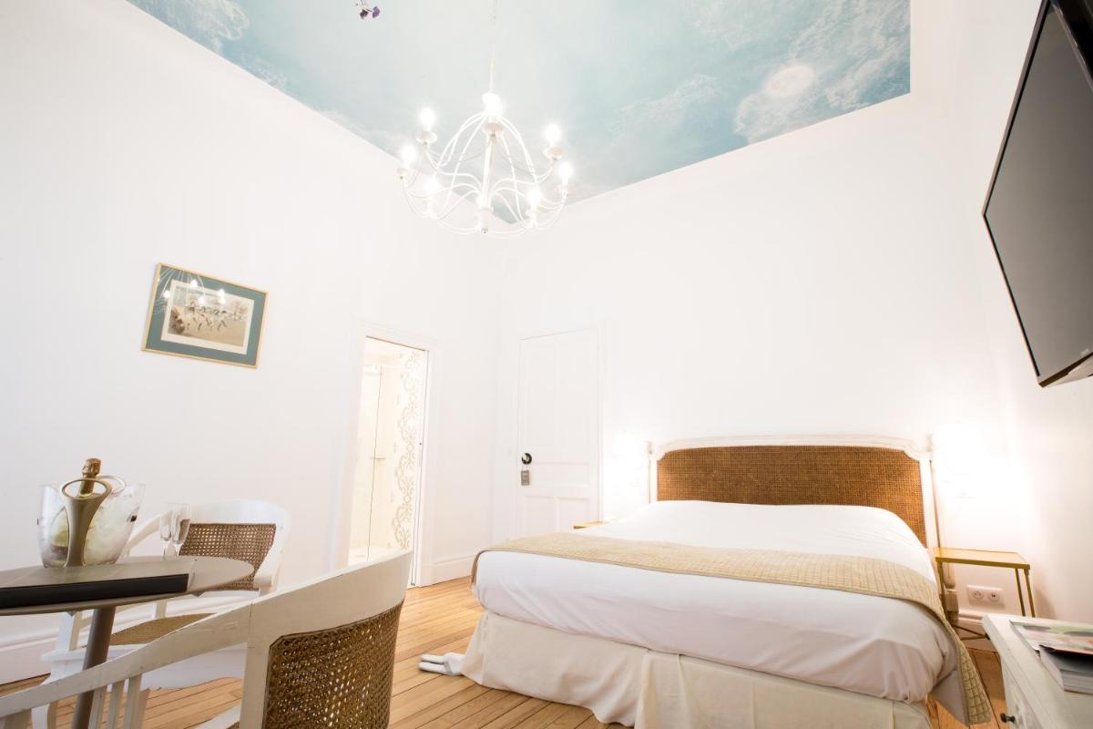 Château du Clair de Lune - Boutique Luxury Hotel