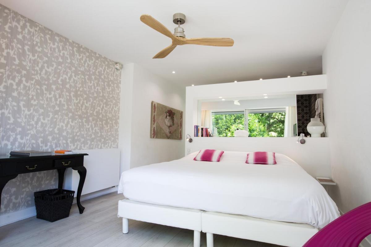 Château du Clair de Lune - Boutique Luxury Hotel