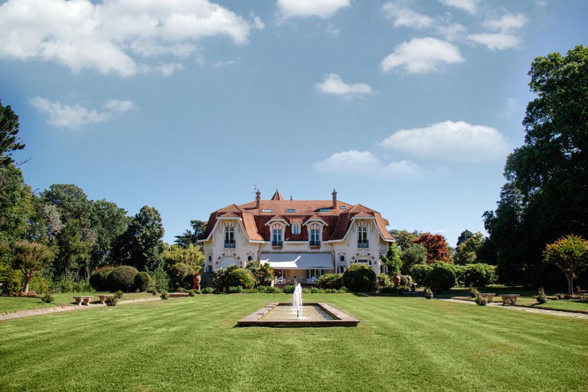 Château du Clair de Lune - Boutique Luxury Hotel