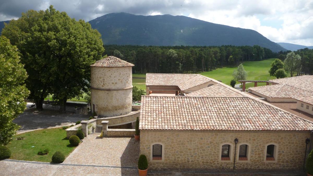 Château et Golf De Taulane