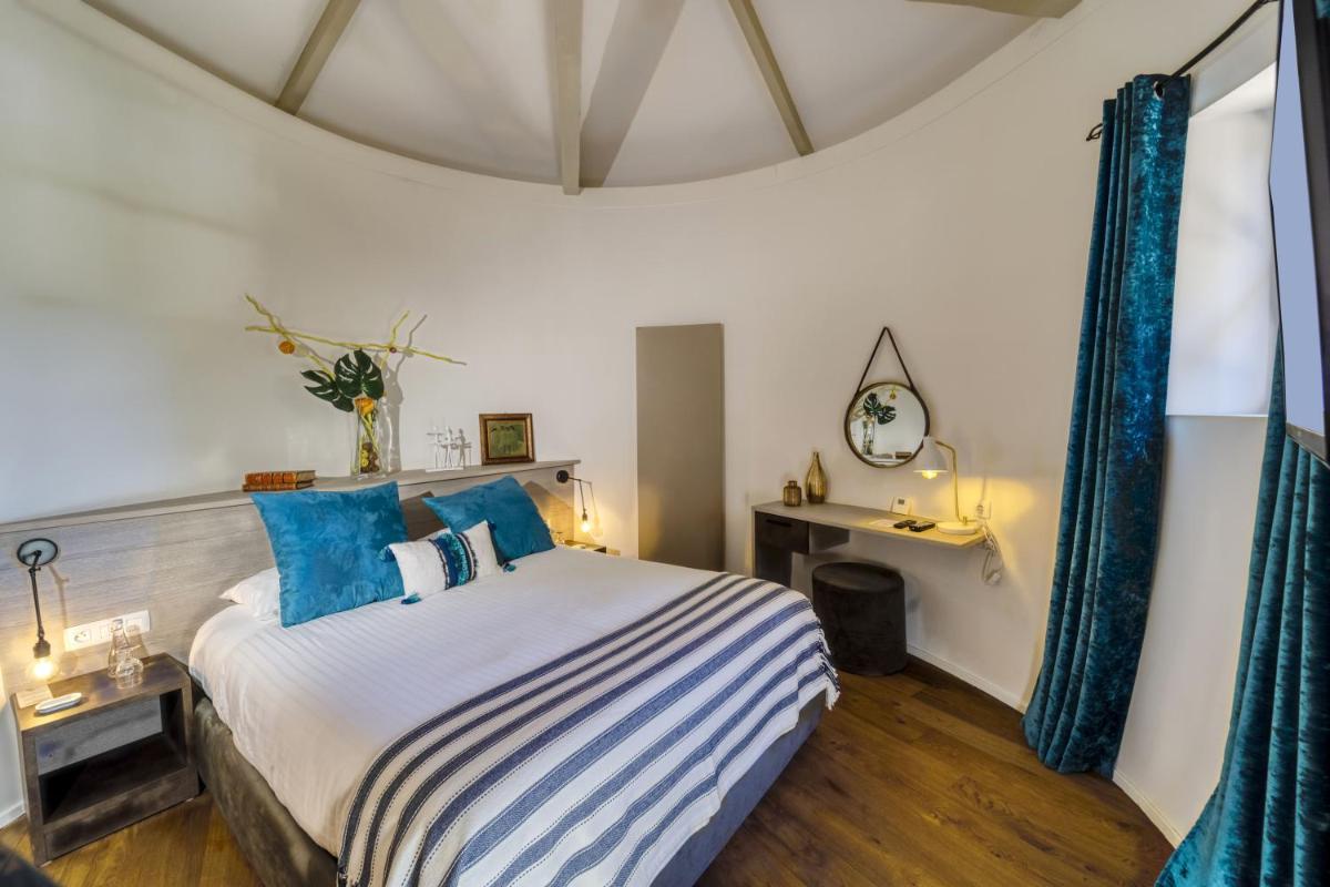 Château et Golf De Taulane