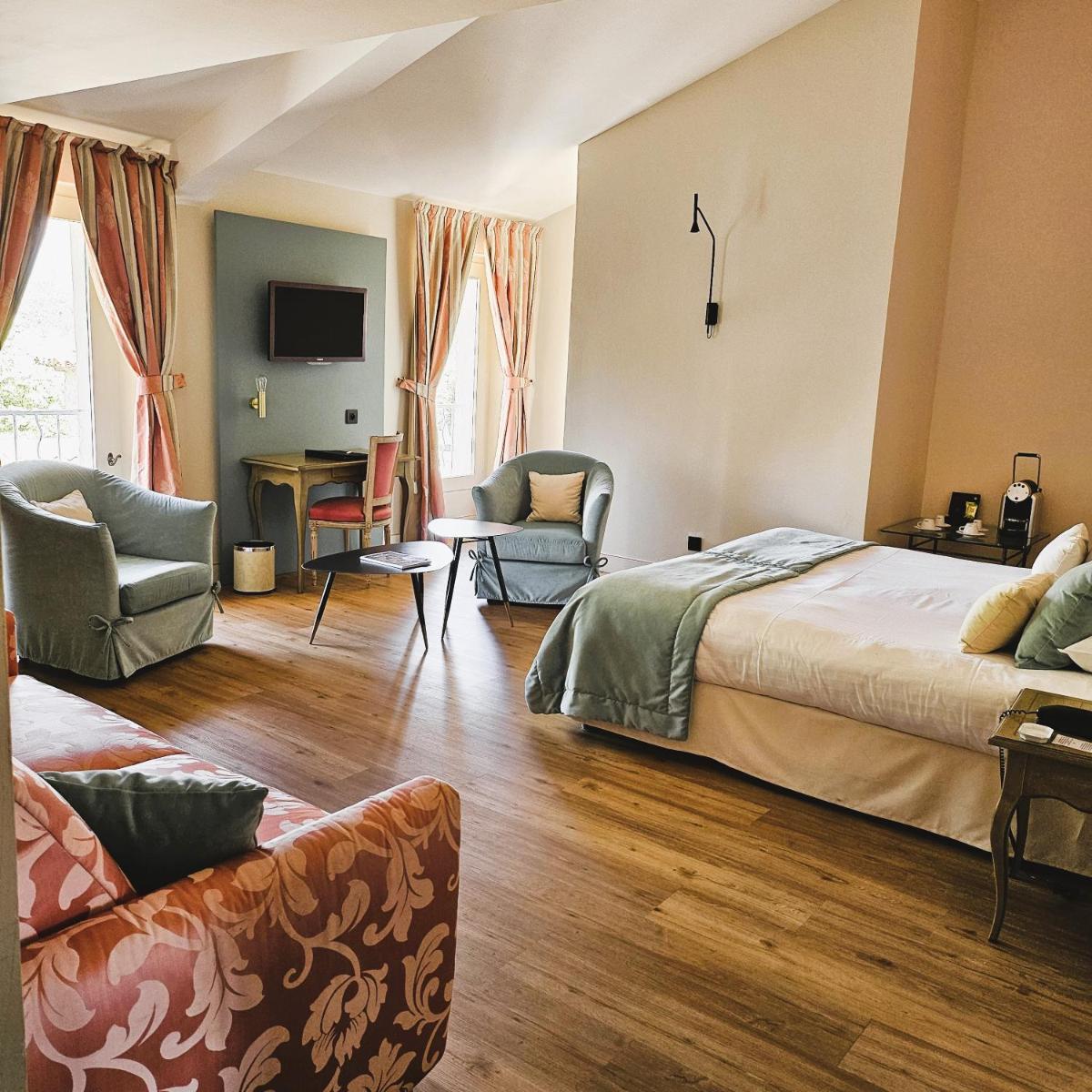 Château et Golf De Taulane