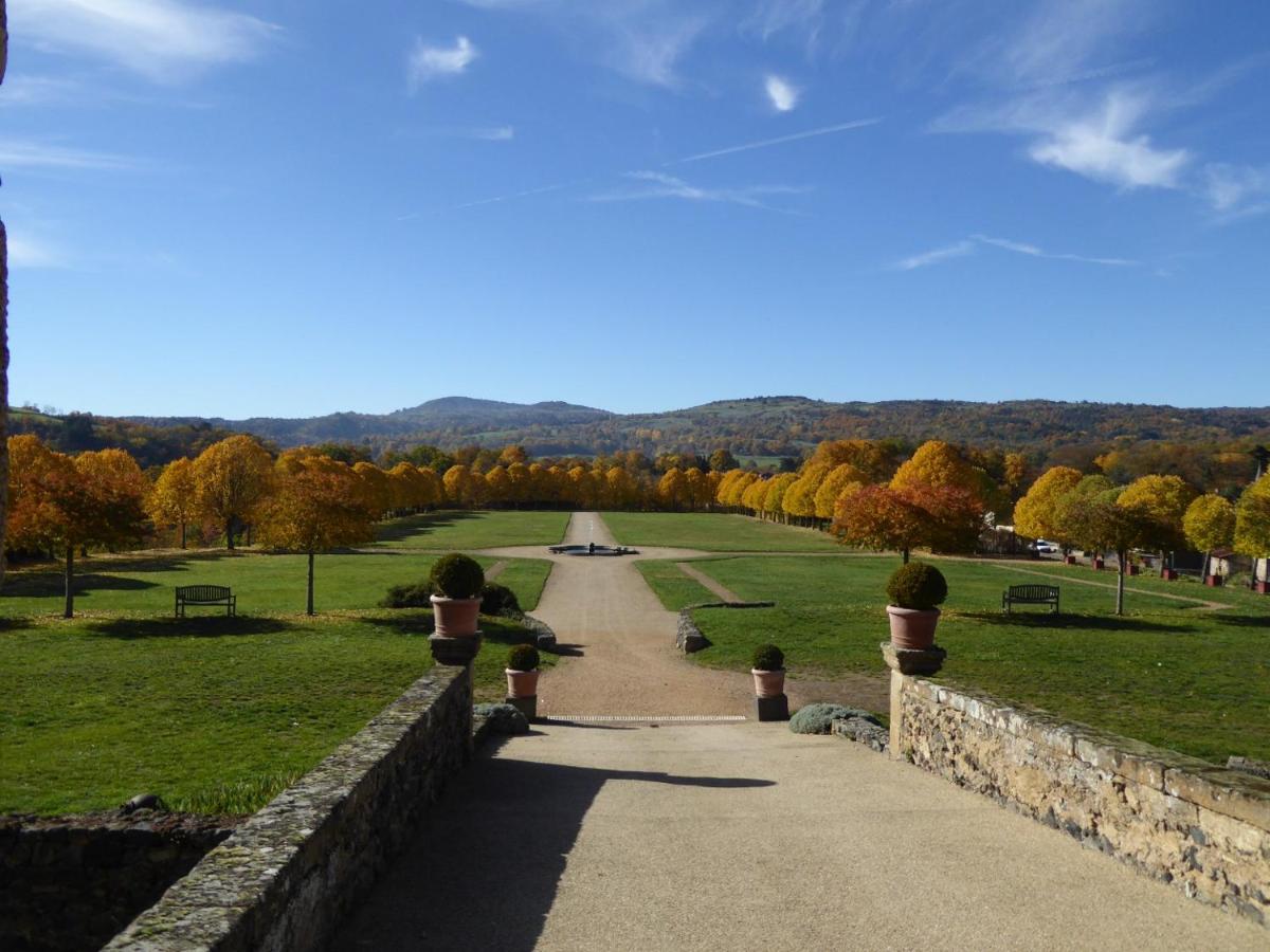 Château Royal de Saint Saturnin - Les Collectionneurs