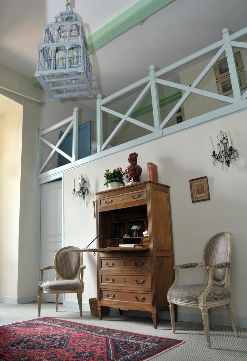 Château Royal de Saint Saturnin - Les Collectionneurs