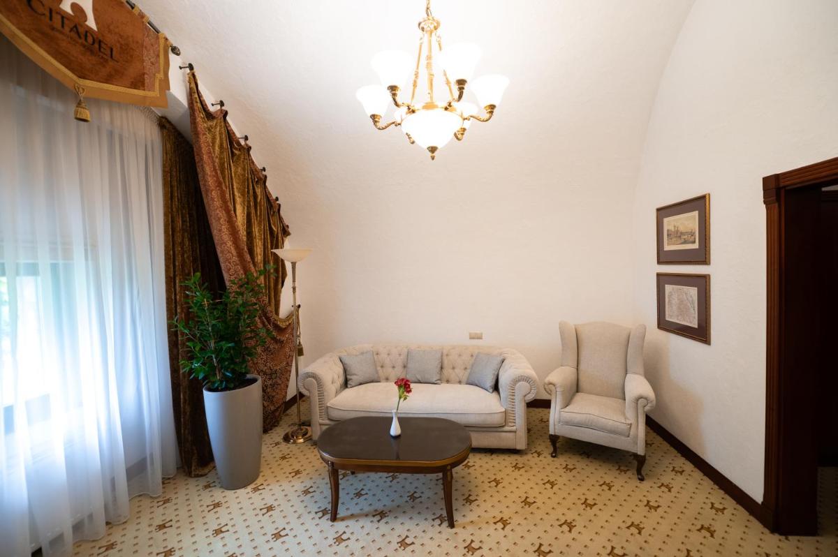 Citadel Inn Gastro Boutique Hotel - Готель Цитадель Львів