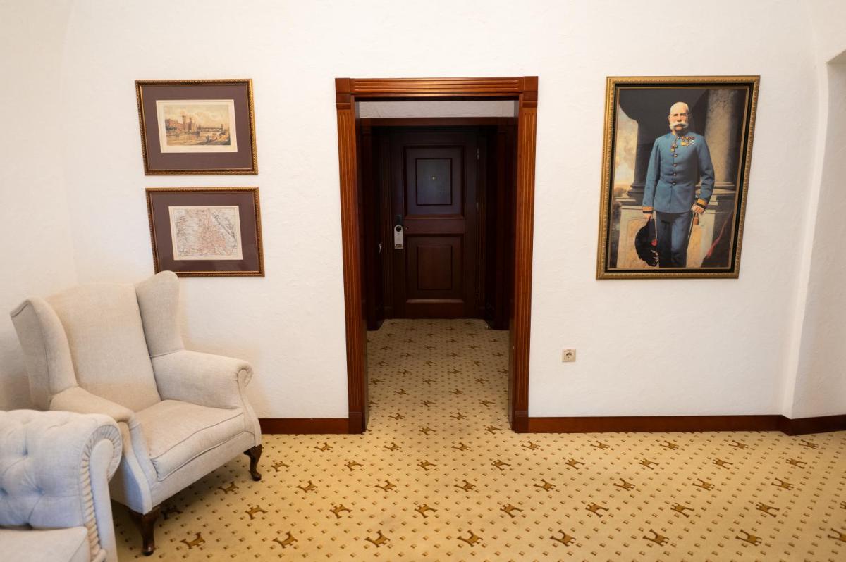 Citadel Inn Gastro Boutique Hotel - Готель Цитадель Львів