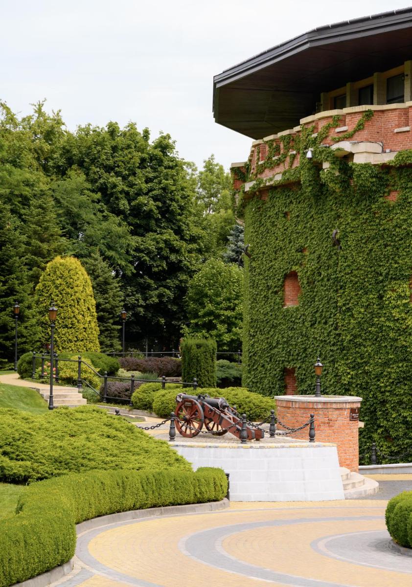 Citadel Inn Gastro Boutique Hotel - Готель Цитадель Львів