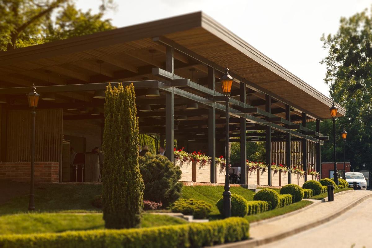 Citadel Inn Gastro Boutique Hotel - Готель Цитадель Львів