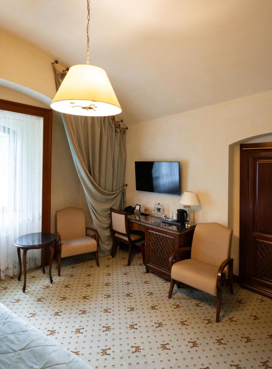 Citadel Inn Gastro Boutique Hotel - Готель Цитадель Львів