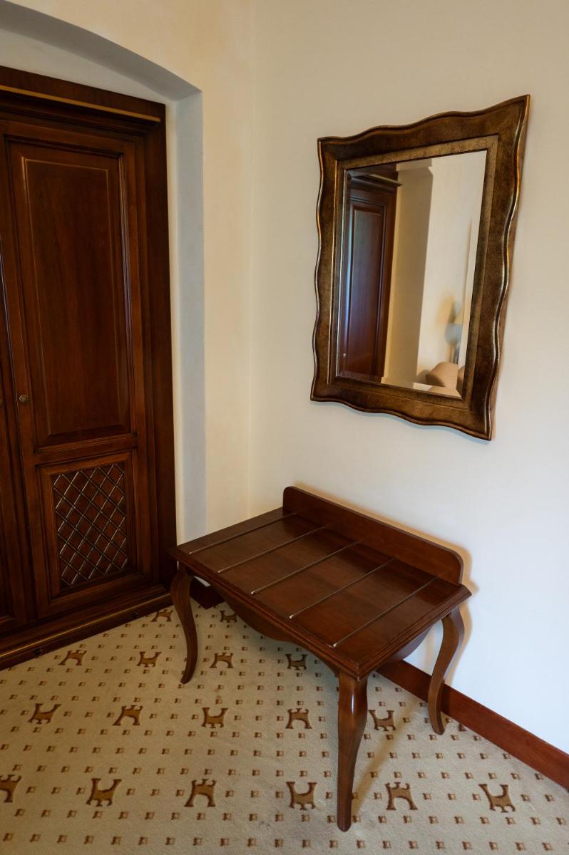 Citadel Inn Gastro Boutique Hotel - Готель Цитадель Львів