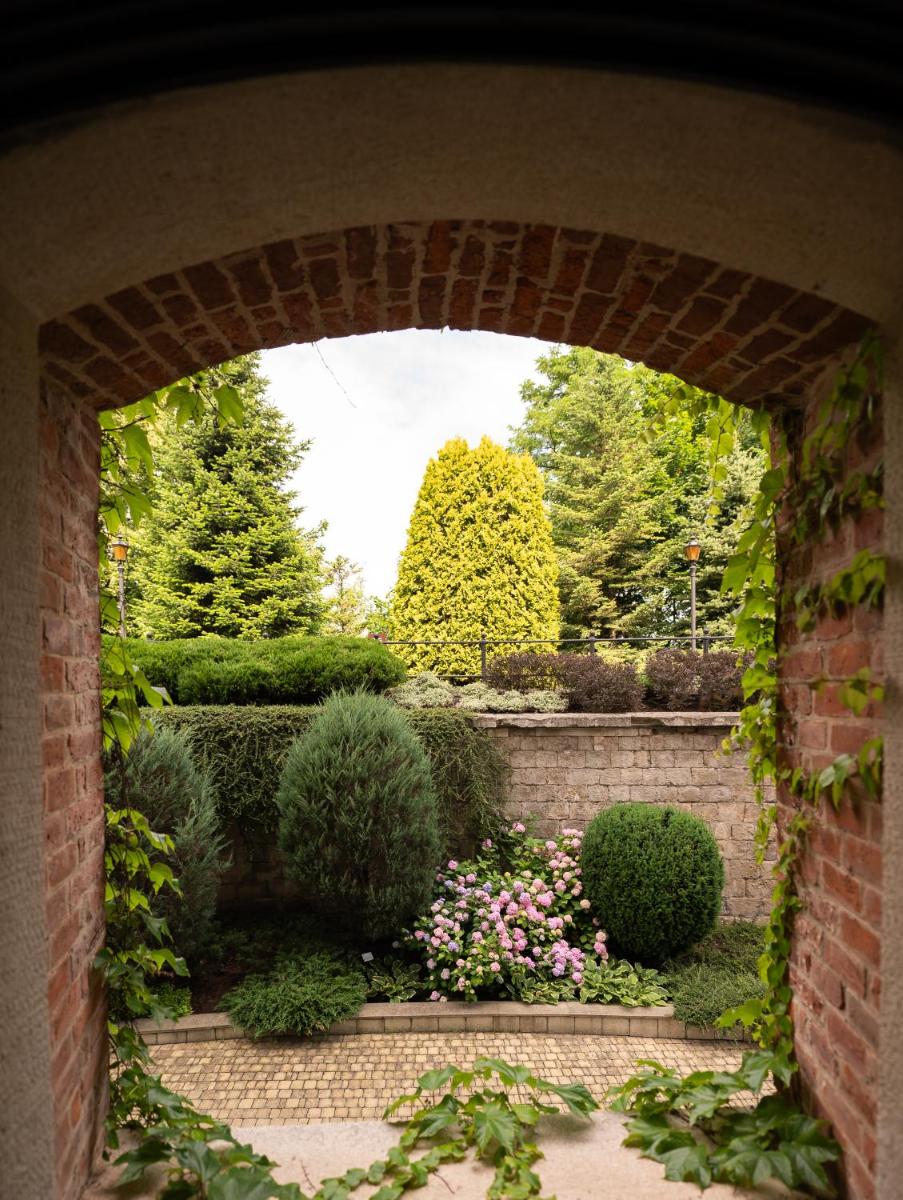 Citadel Inn Gastro Boutique Hotel - Готель Цитадель Львів