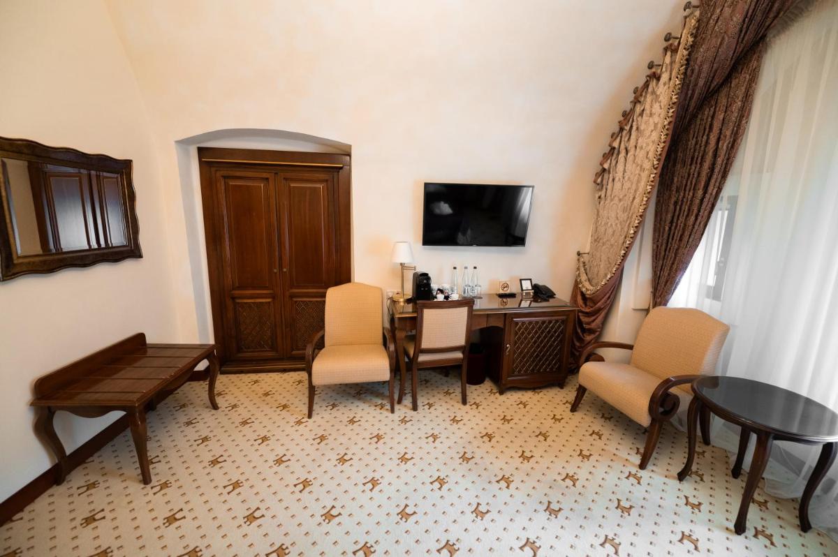 Citadel Inn Gastro Boutique Hotel - Готель Цитадель Львів