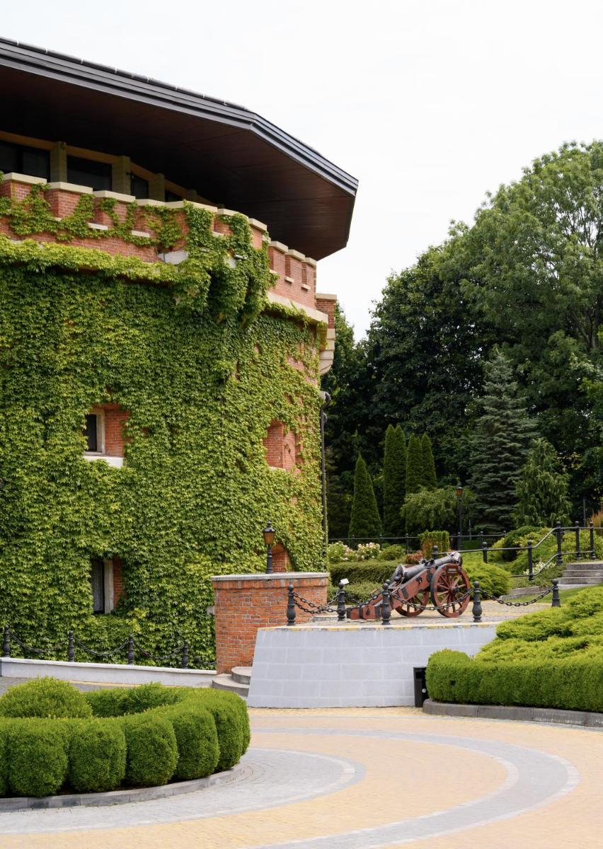 Citadel Inn Gastro Boutique Hotel - Готель Цитадель Львів