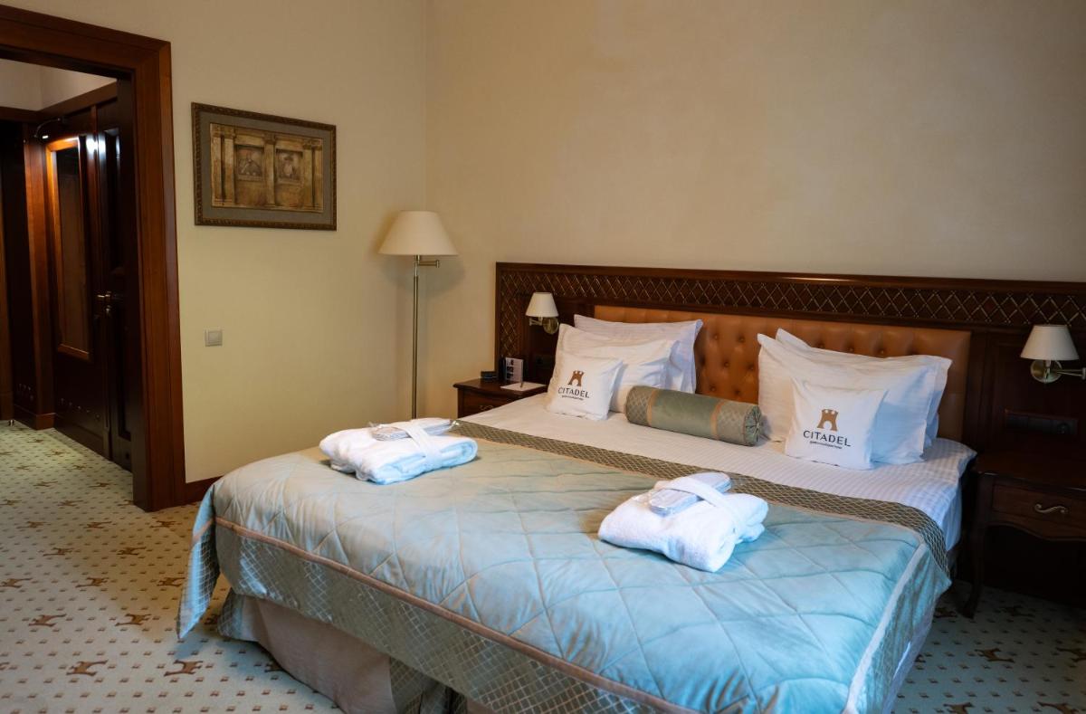 Citadel - Gastro Boutique Hotel- Готель Цитадель Львів