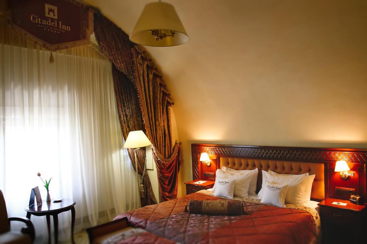 Citadel - Gastro Boutique Hotel- Готель Цитадель Львів