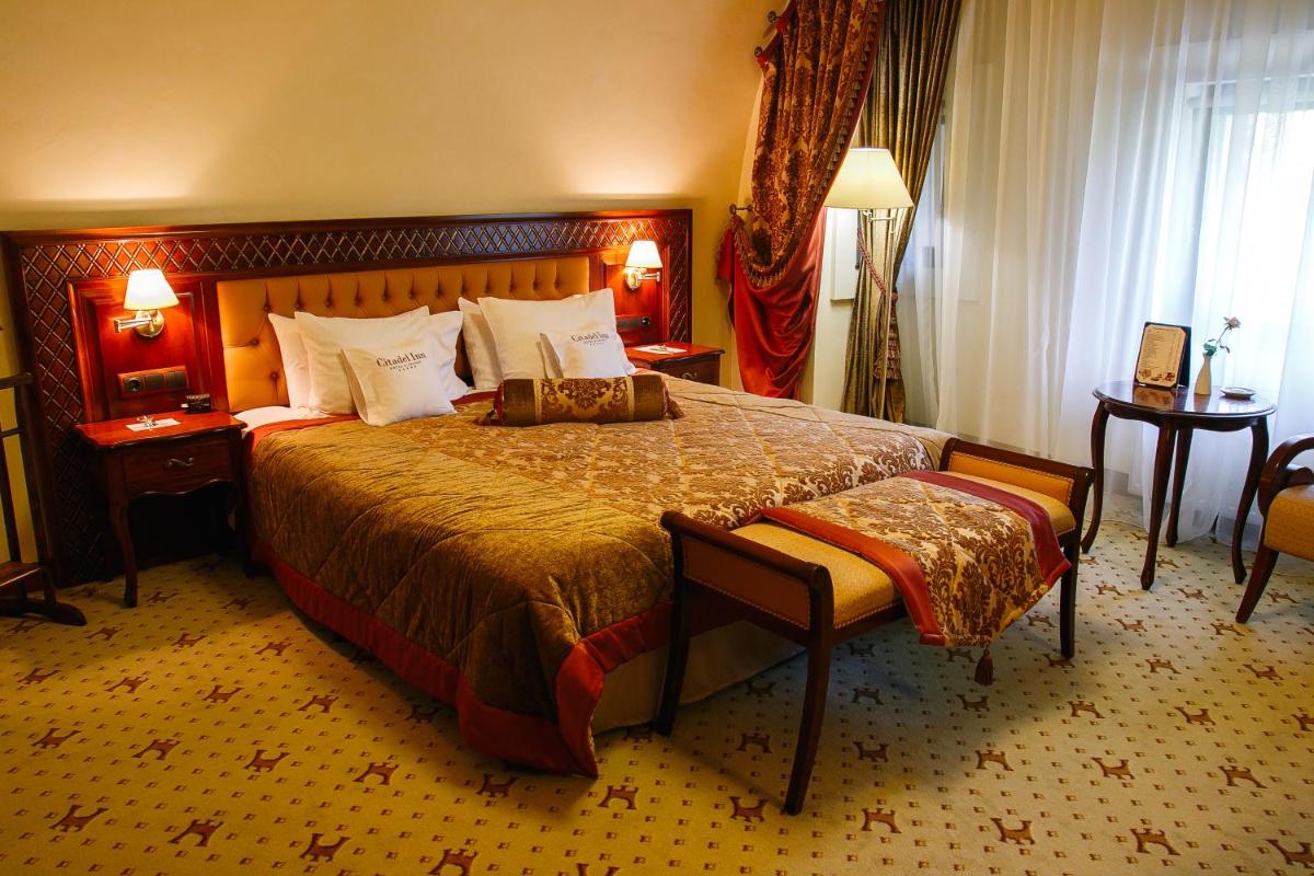 Citadel - Gastro Boutique Hotel- Готель Цитадель Львів
