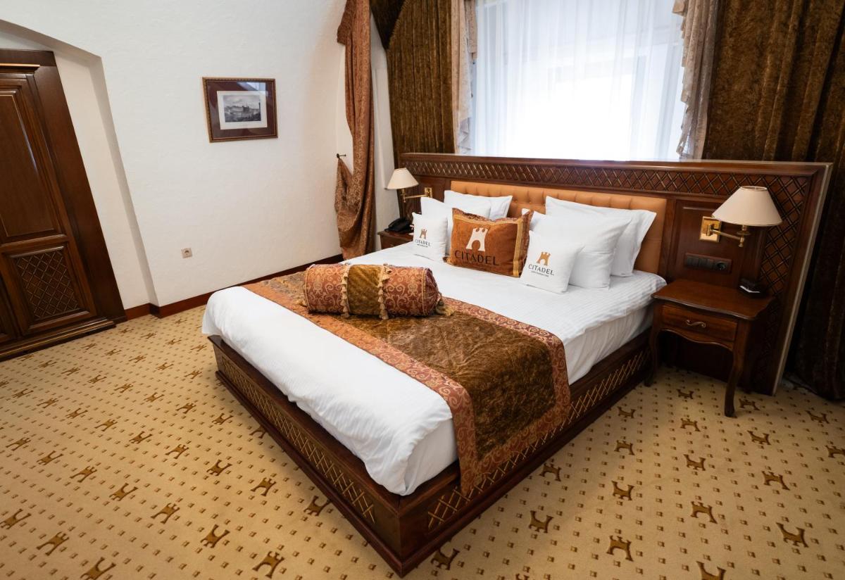 Citadel - Gastro Boutique Hotel- Готель Цитадель Львів