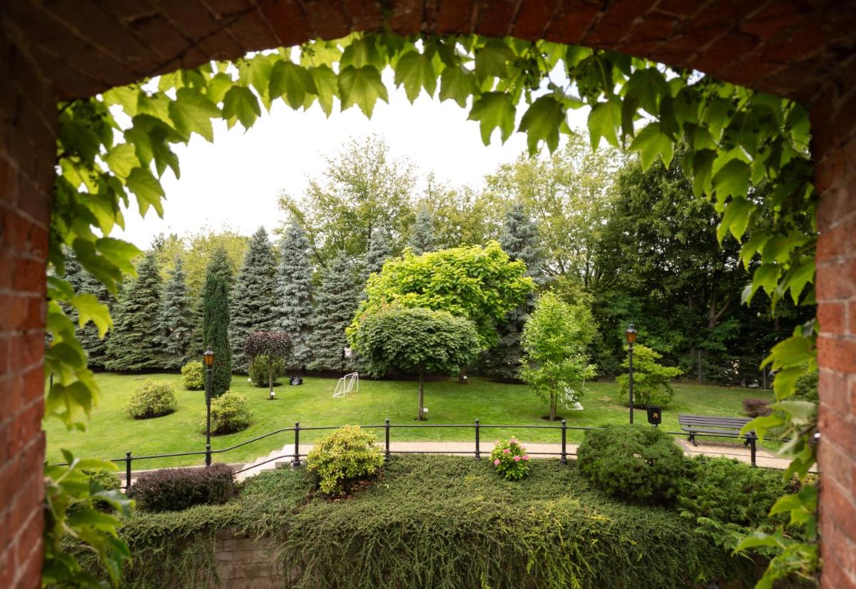 Citadel - Gastro Boutique Hotel- Готель Цитадель Львів