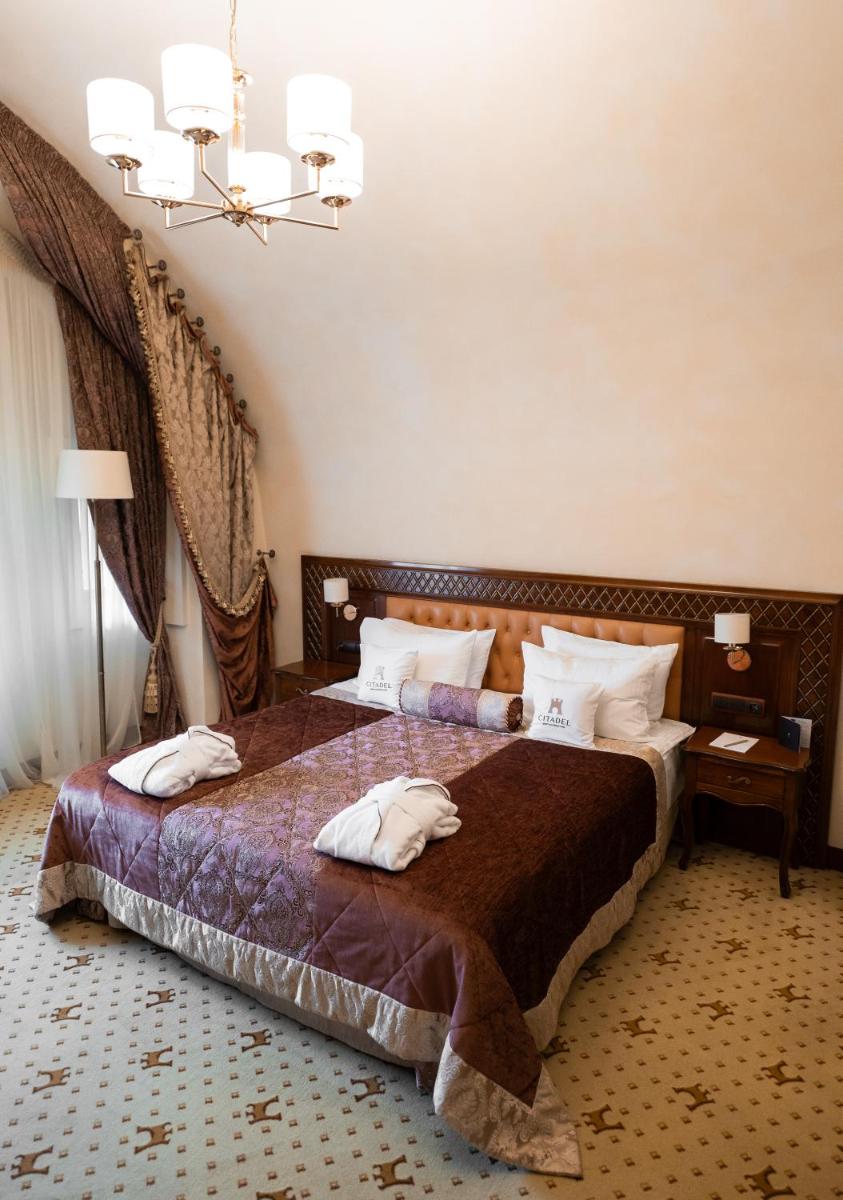 Citadel - Gastro Boutique Hotel- Готель Цитадель Львів