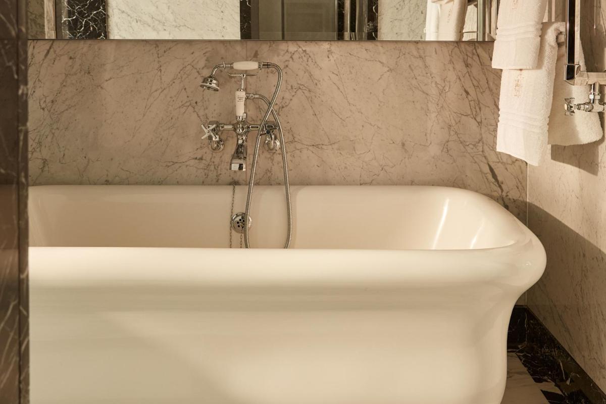 Claridge's, Maybourne