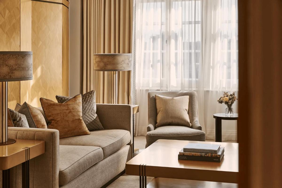 Claridge's, Maybourne