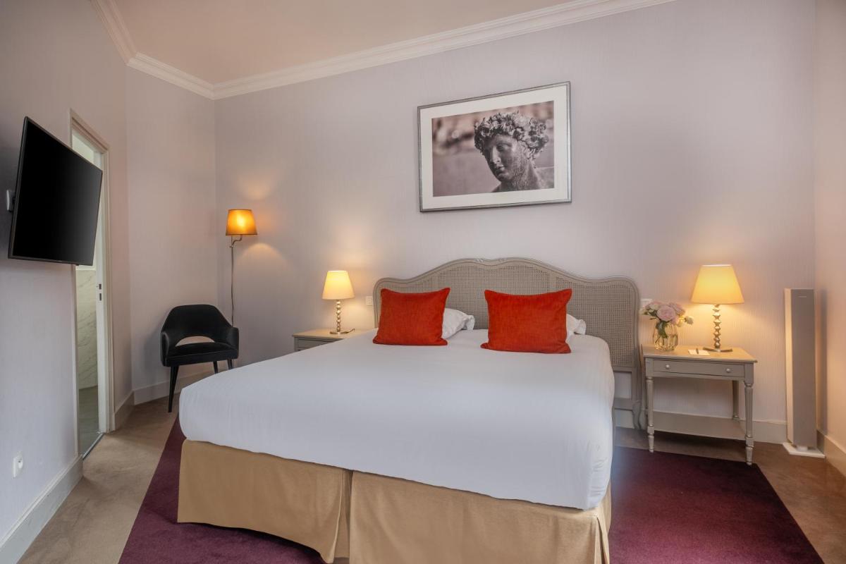 Château Belmont Tours by The Crest Collection